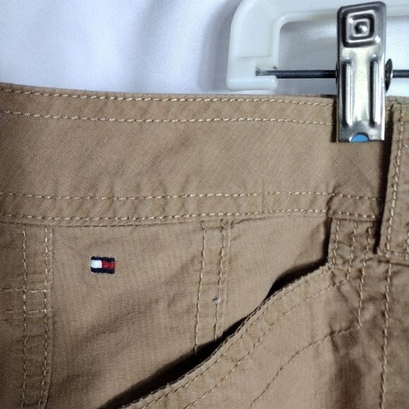 Tommy Hilfiger capris  - Picture 5 of 9